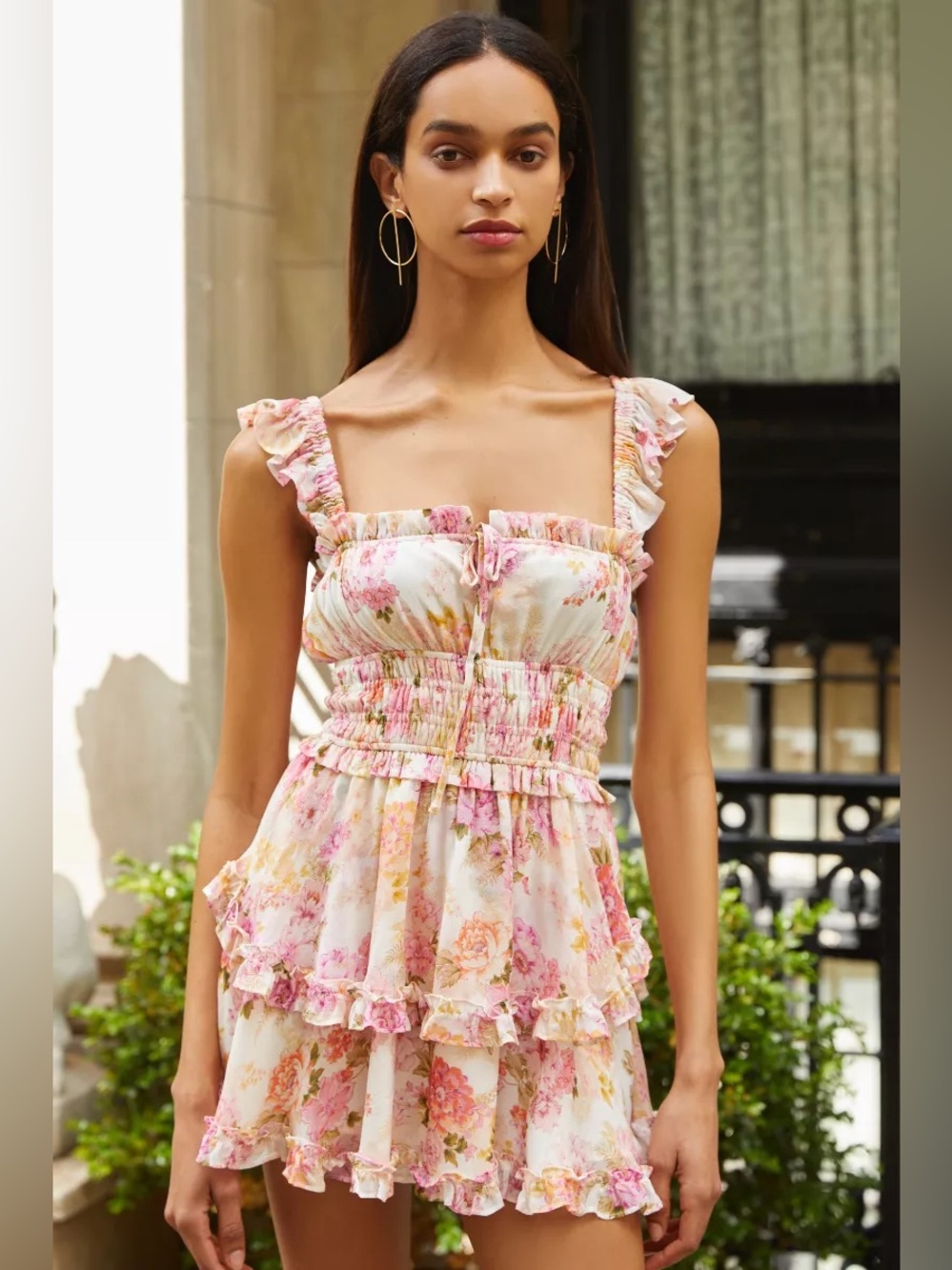 Yumi Kim Sarah Smocked Bodice Ruched Dress in Pink Floral Ruffle Size Medium